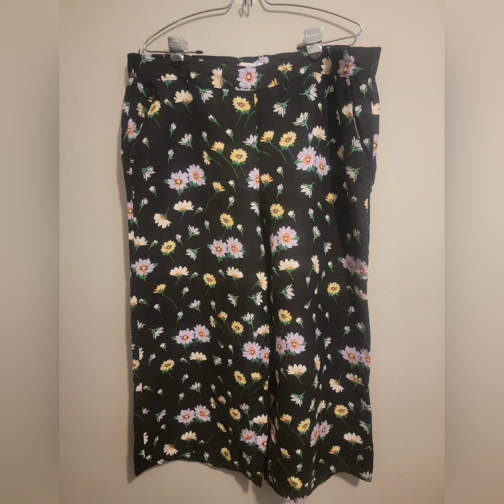 LOFT pull-on crop pants